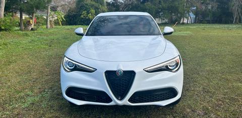 Alfa Romeo Stelvio 2023