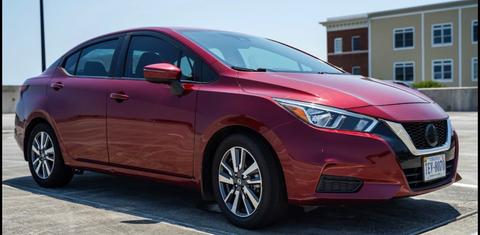 Nissan Versa 2020