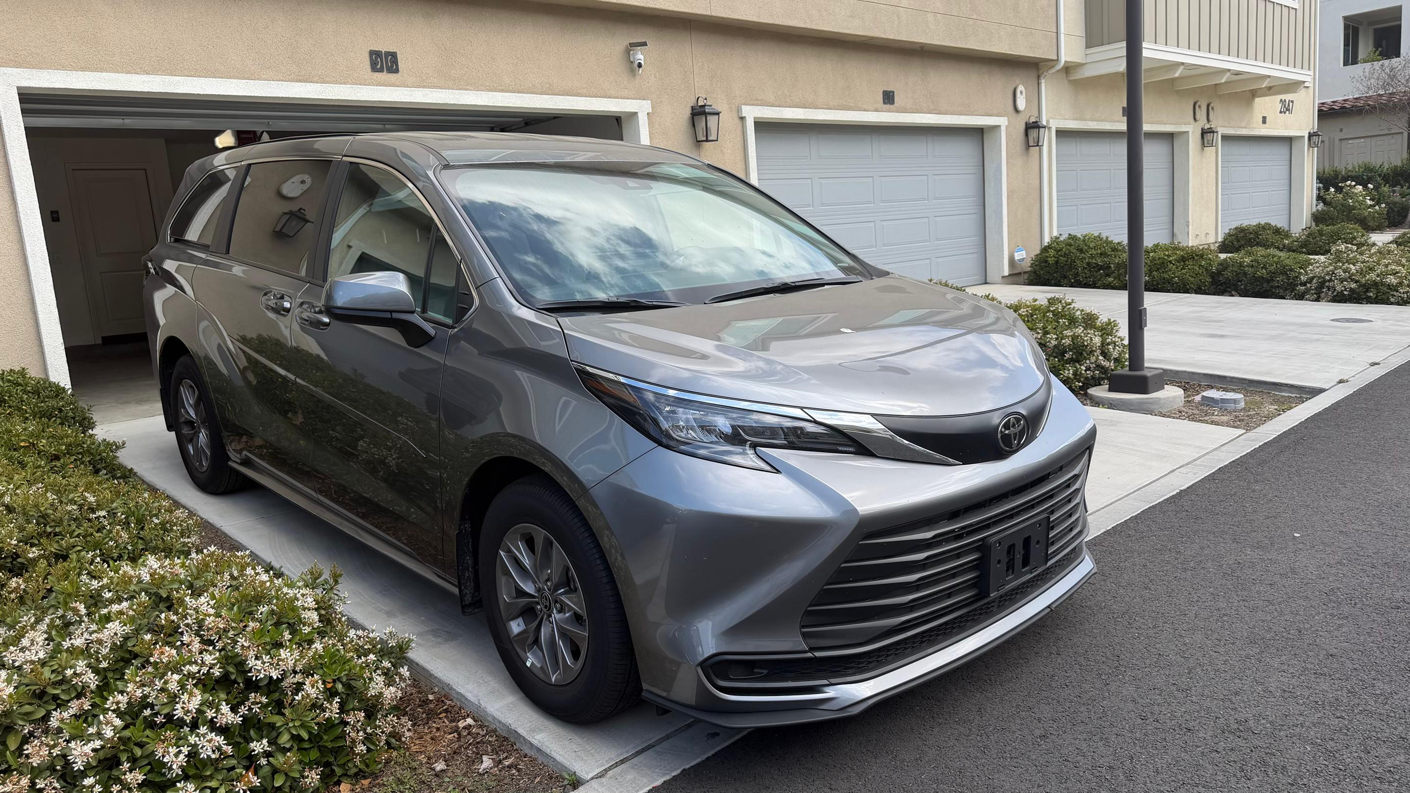 Toyota Sienna 2026 in Ontario, CA