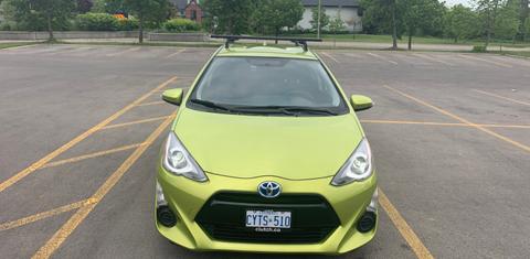 Toyota Prius c 2015