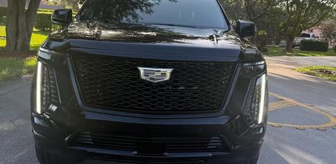 Cadillac Escalade ESV 2025