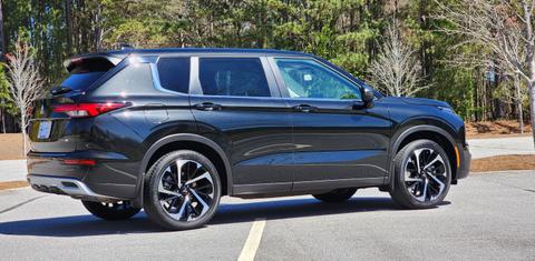 Mitsubishi Outlander 2022