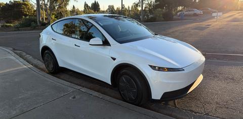 Tesla Model Y 2026