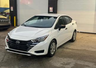 Nissan Versa car