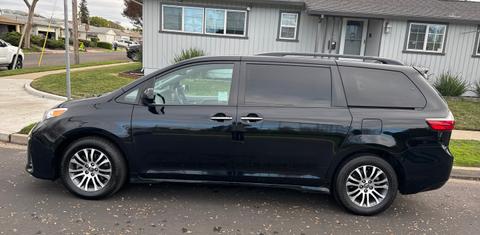 Toyota Sienna 2020
