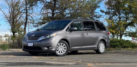 Toyota Sienna 2016