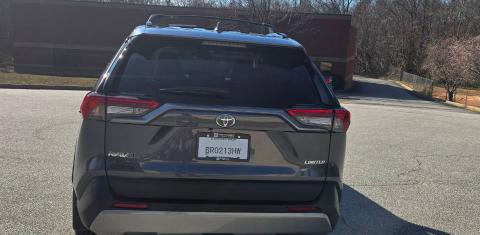 Toyota RAV4 2025