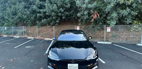 Tesla Model S 2019