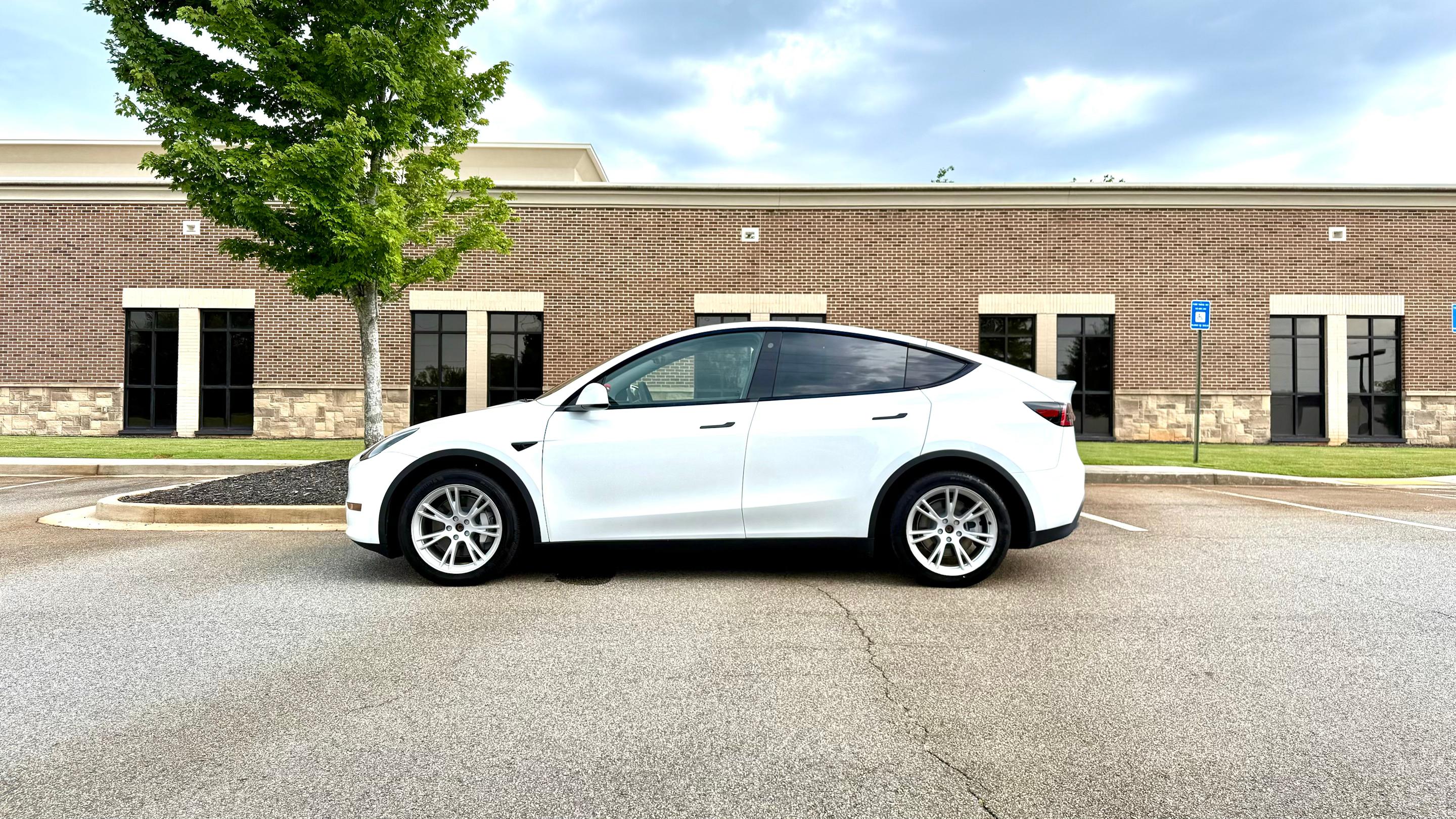 Tesla Model Y 2023 in Atlanta, GA