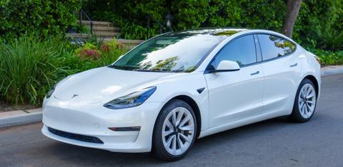 Tesla Model 3 2023