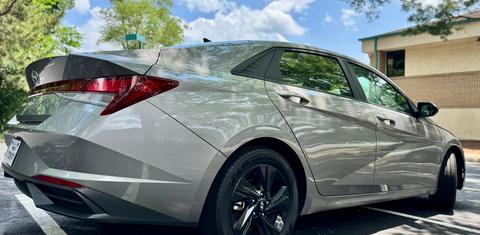 Hyundai Elantra 2023