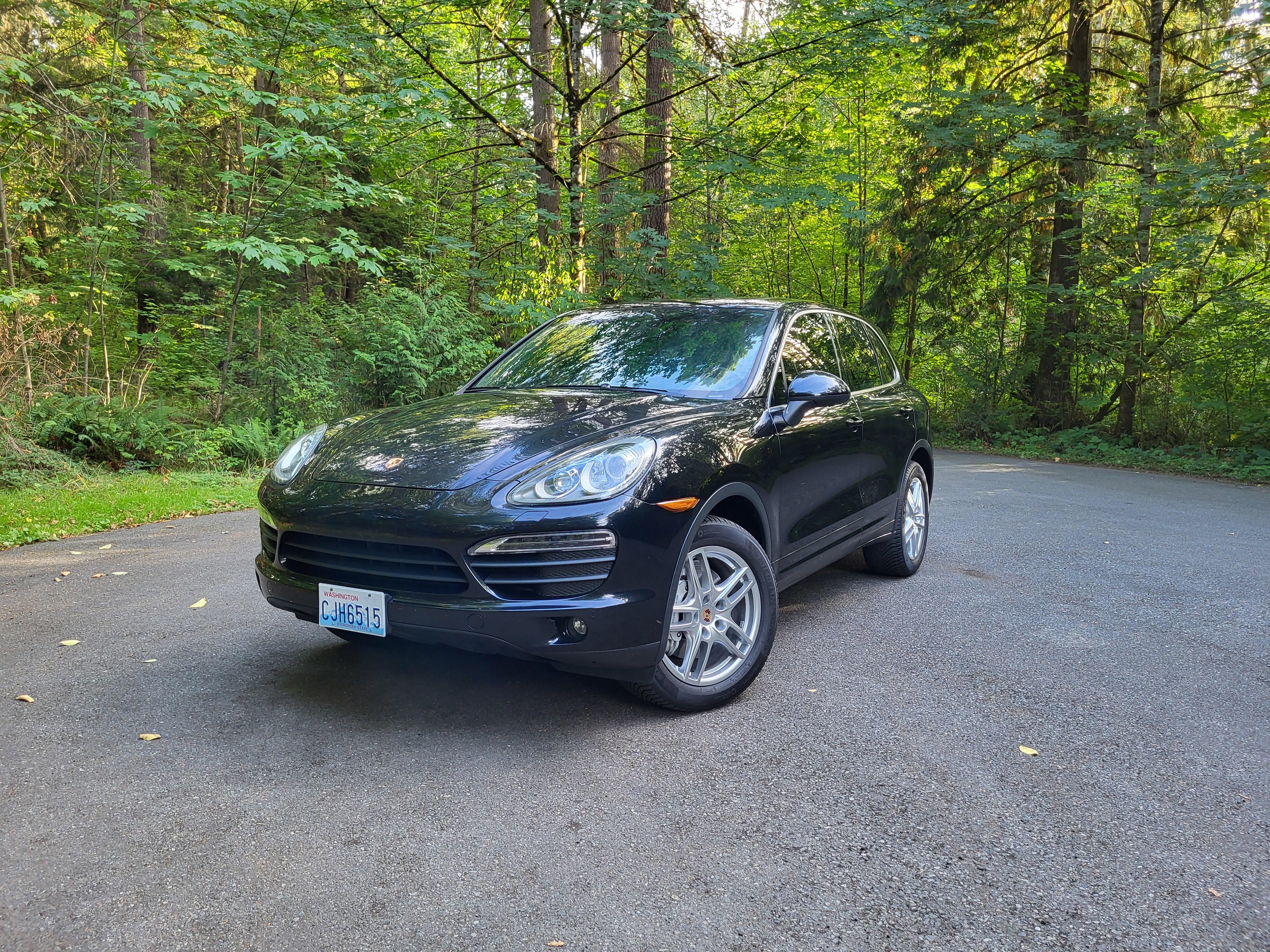 Porsche Cayenne 2014 in Renton, WA
