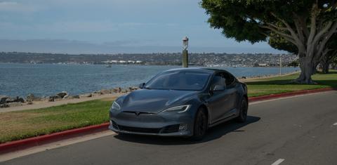 Tesla Model S 2017