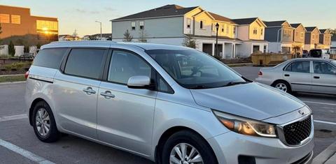 Kia Sedona 2016