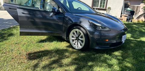 Tesla Model 3 2021