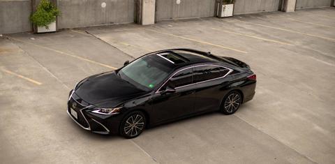 Lexus ES 2024