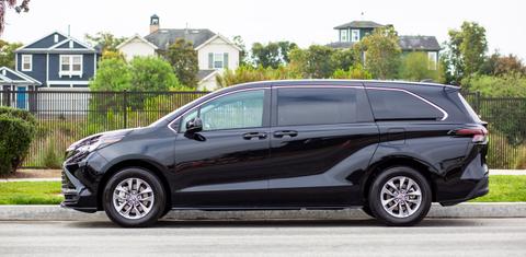Toyota Sienna 2024