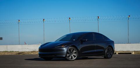 Tesla Model 3 2024