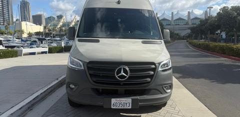 Mercedes-Benz Sprinter 2024