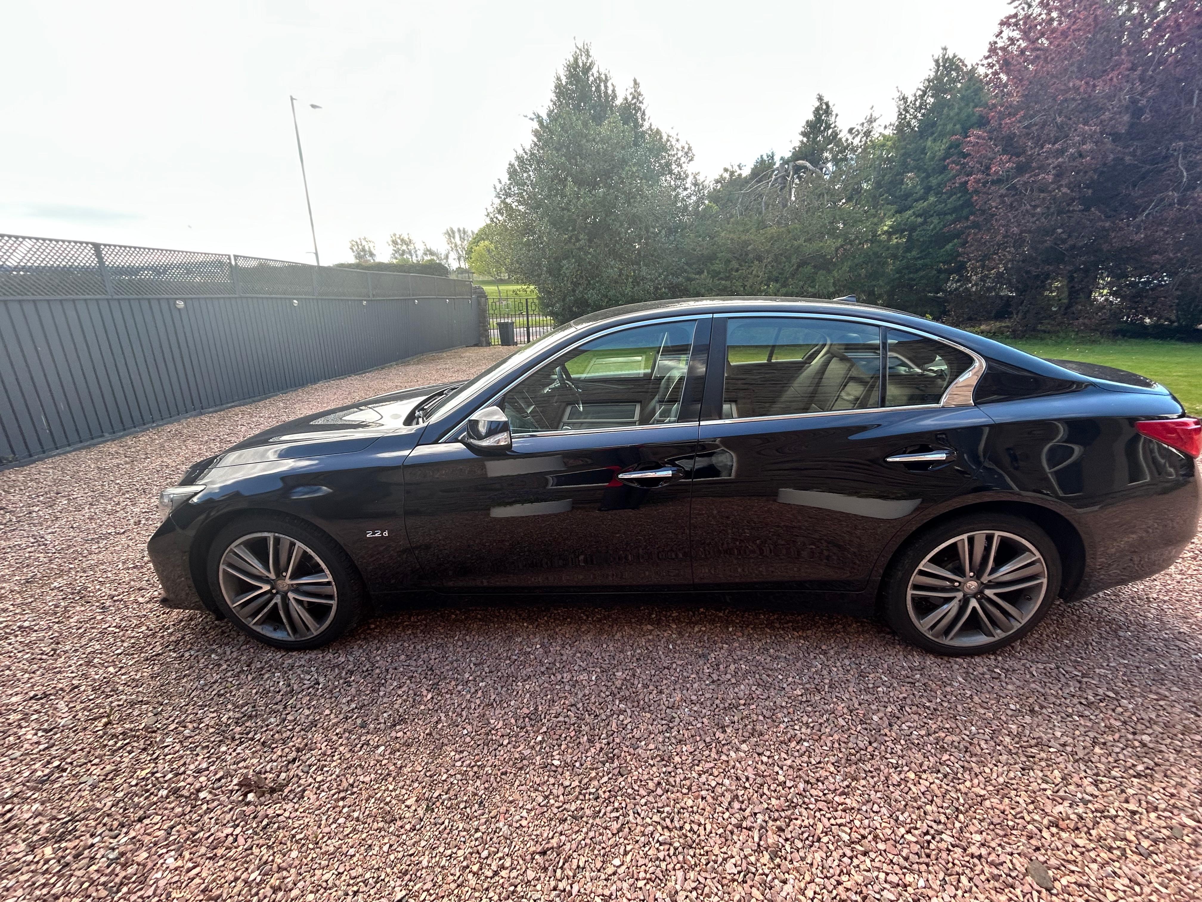 INFINITI Q50 2015 in Dundee