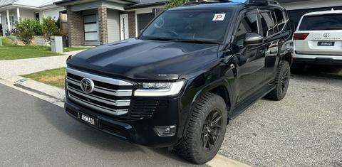 Toyota LANDCRUISER 2024