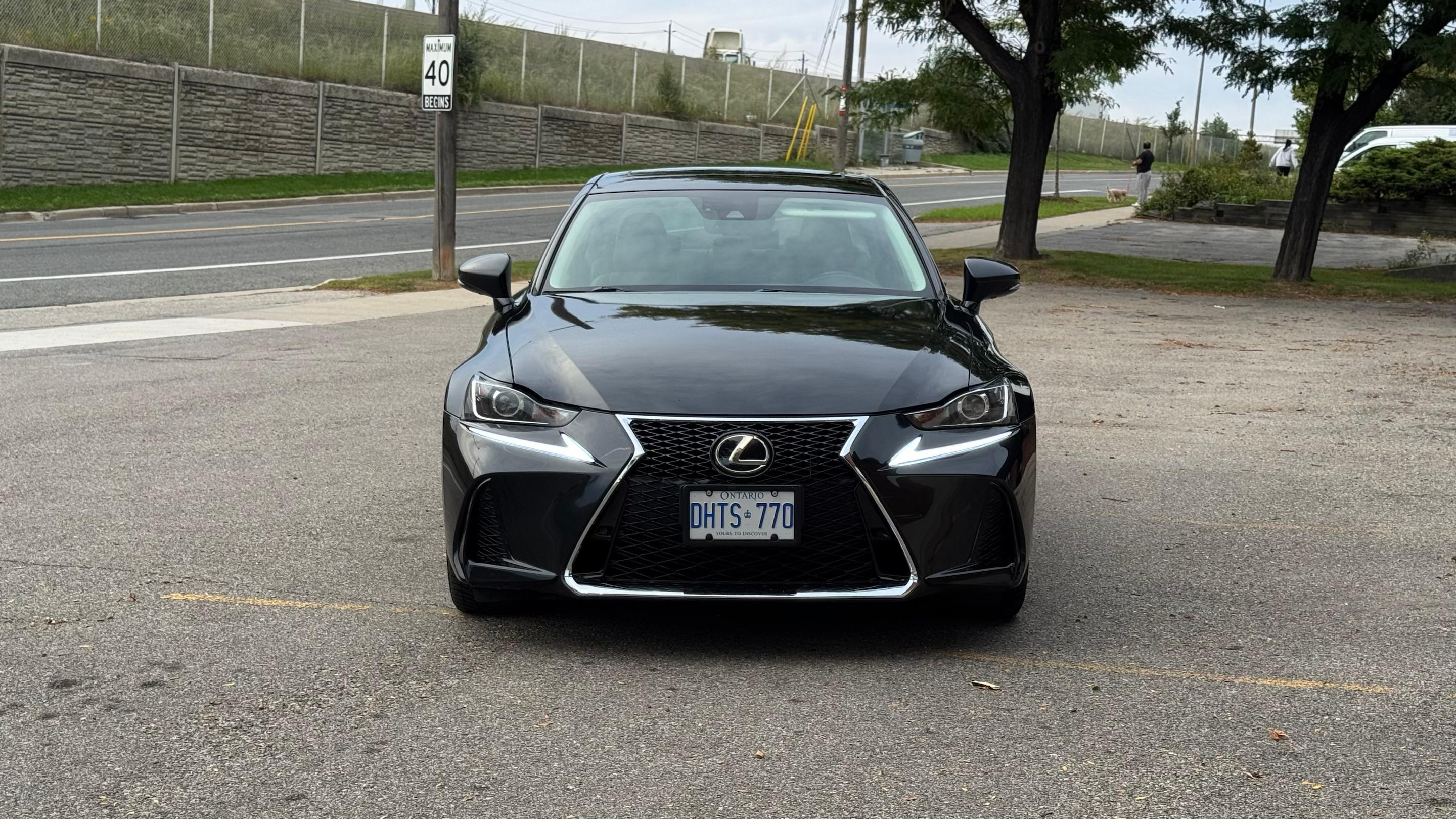 Lexus IS 2018 in Toronto, ON