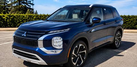 Mitsubishi Outlander Plug-In Hybrid 2025