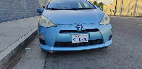Toyota Prius c 2013