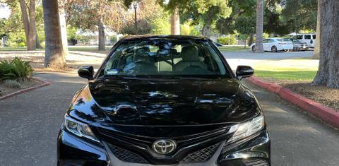 Toyota Camry 2019