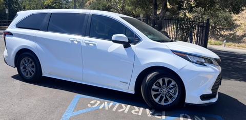 Toyota Sienna 2021