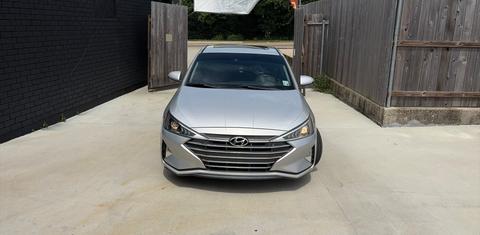 Hyundai Elantra 2019