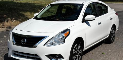 Nissan Versa 2016