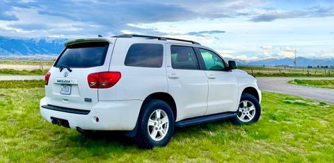 Toyota Sequoia 2017