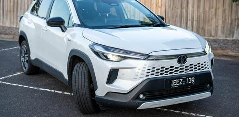 Toyota COROLLA CROSS 2026