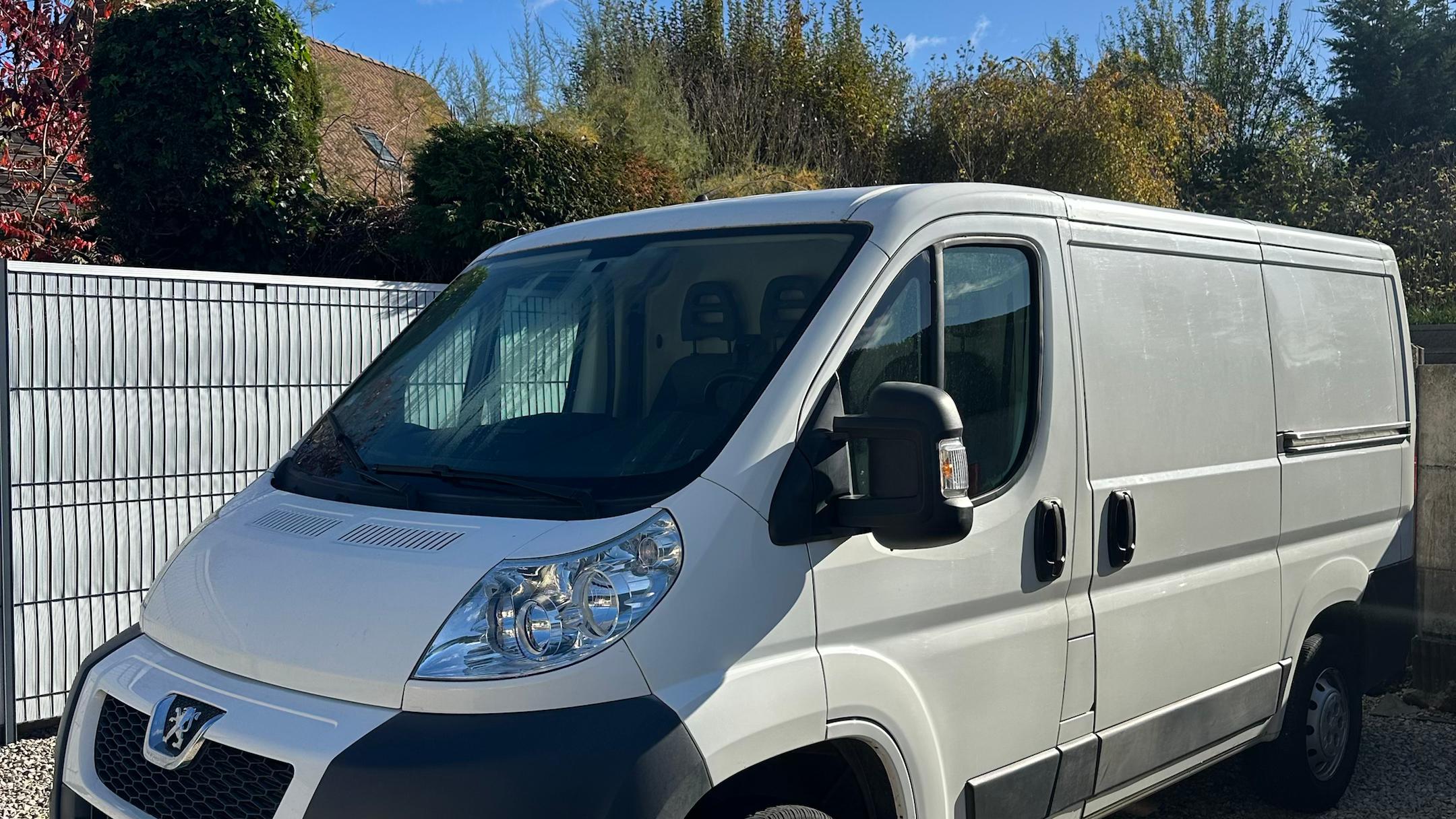 Peugeot BOXER 2014 à Phalempin