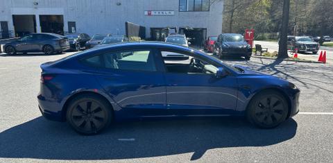 Tesla Model 3 2024