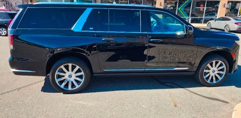 Cadillac Escalade ESV 2024