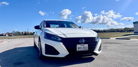 Nissan Altima 2024