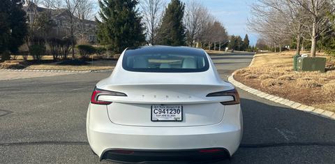 Tesla Model 3 2025