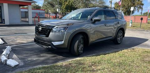 Nissan Pathfinder 2025