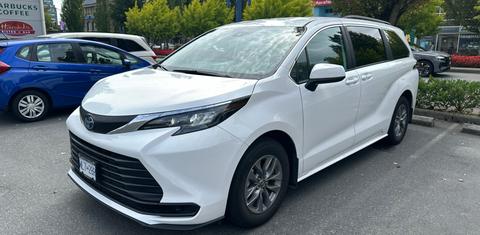 Toyota Sienna 2025
