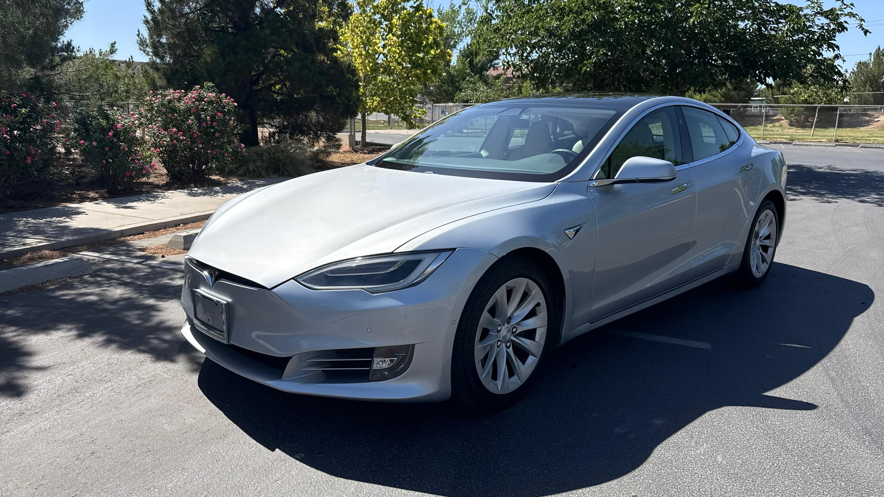 Tesla Model S 2017 in St. George, UT