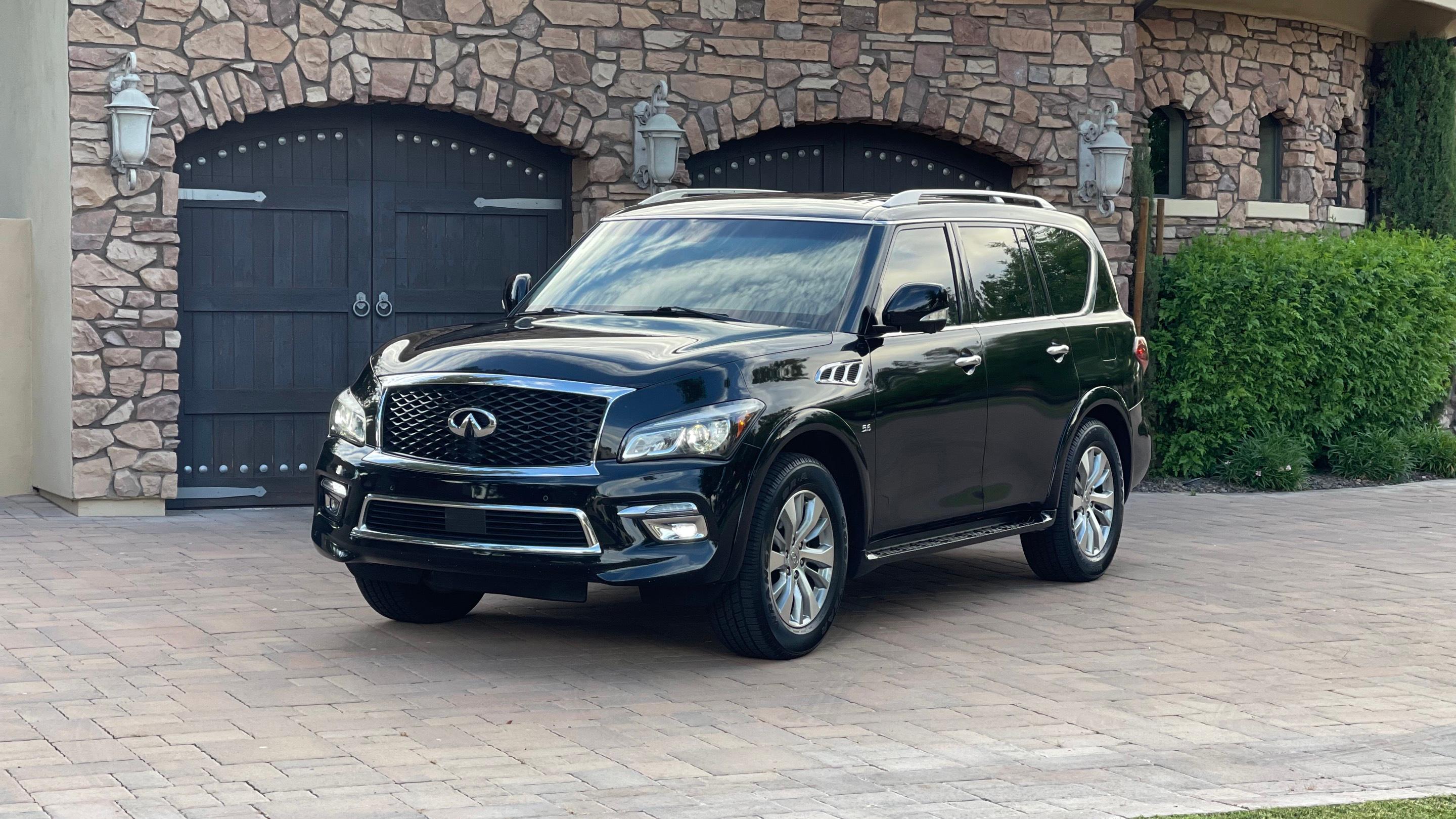 INFINITI QX80 2016 rental in Phoenix, AZ by Robert E. | Turo