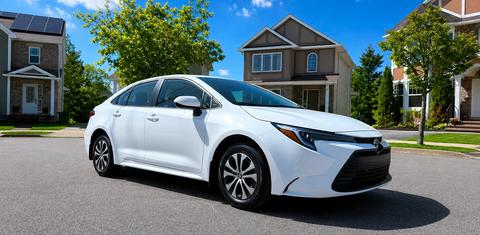 Toyota Corolla Hybrid 2026