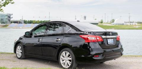 Nissan Sentra 2018