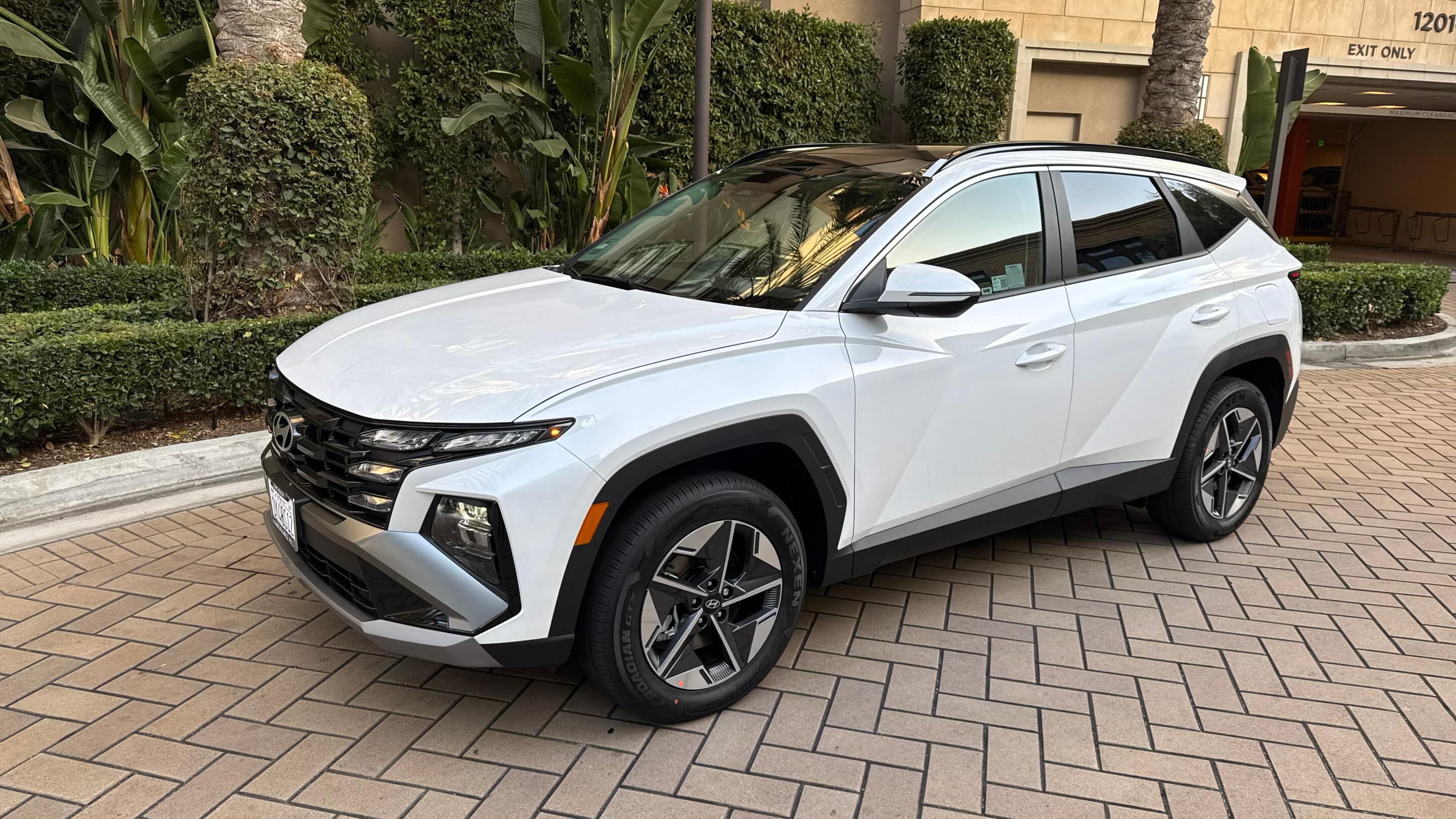 Hyundai Tucson Hybrid 2025 in 