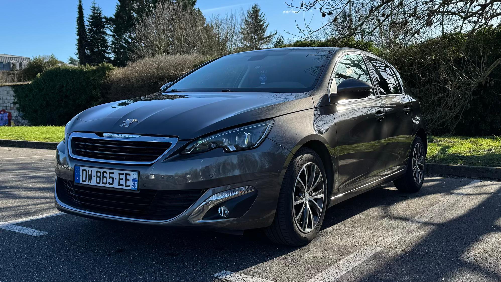 Peugeot 308 2015 à Montgeron