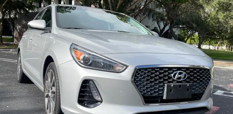 Hyundai Elantra GT 2019
