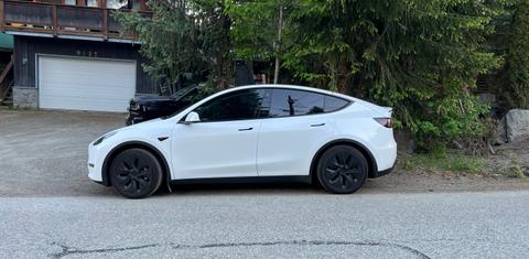 Tesla Model Y 2022