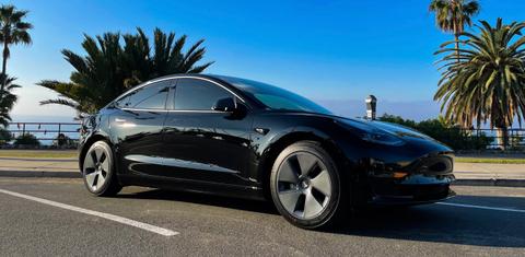 Tesla Model 3 2022